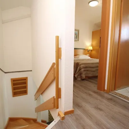 Apartment Ferienwohnung Fuer 4 Personen Ca 53 Qm In Baska, Kvarner Bucht Krk - B59557